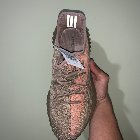 Adidas Yeezy Boost 350 V2 Sand Taupe - Picture 3 of 5